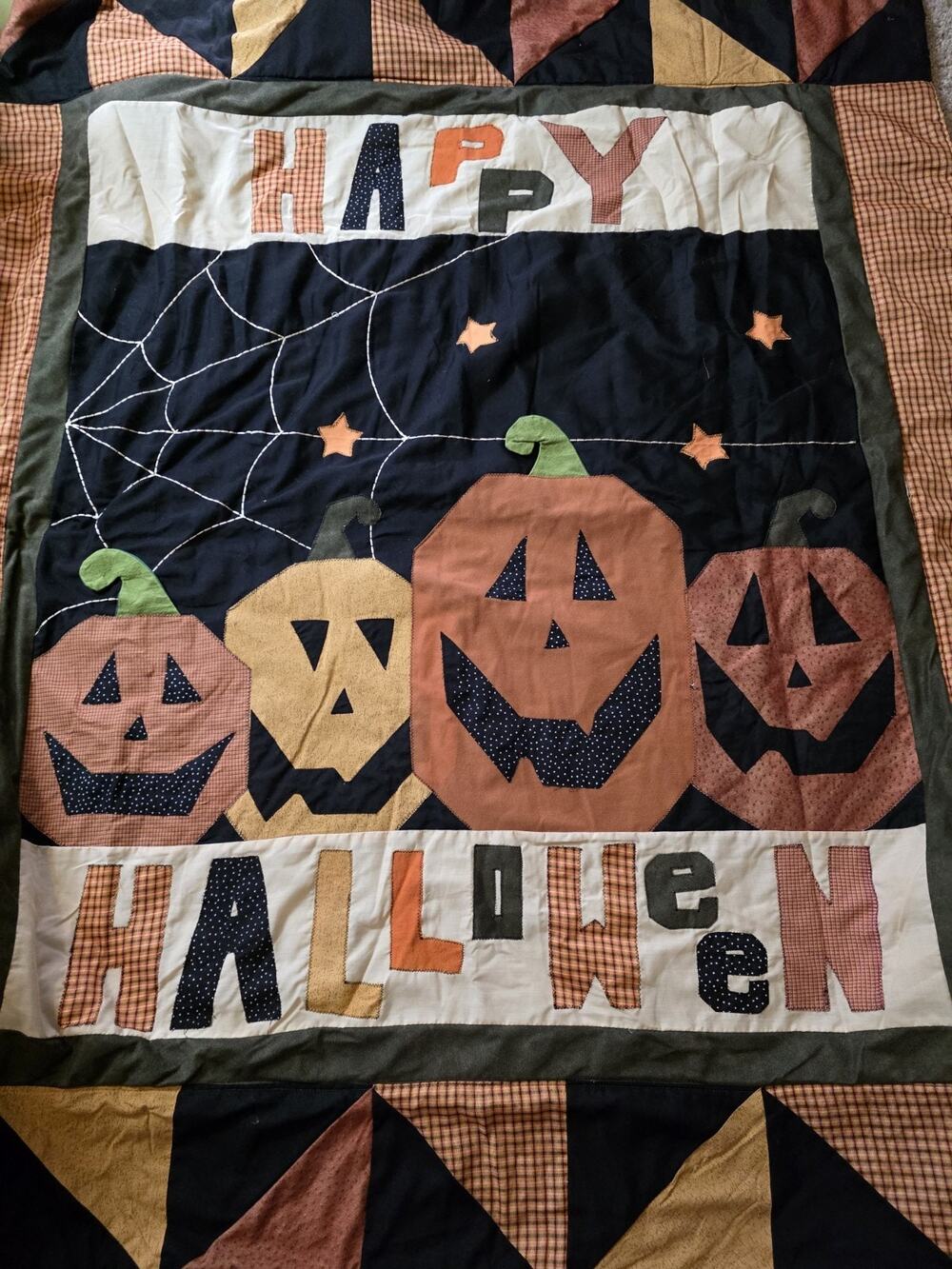 Handmade Halloween Quilt 50x60 Jack O Lantern Pumpkin Patchwork Wall Hanging